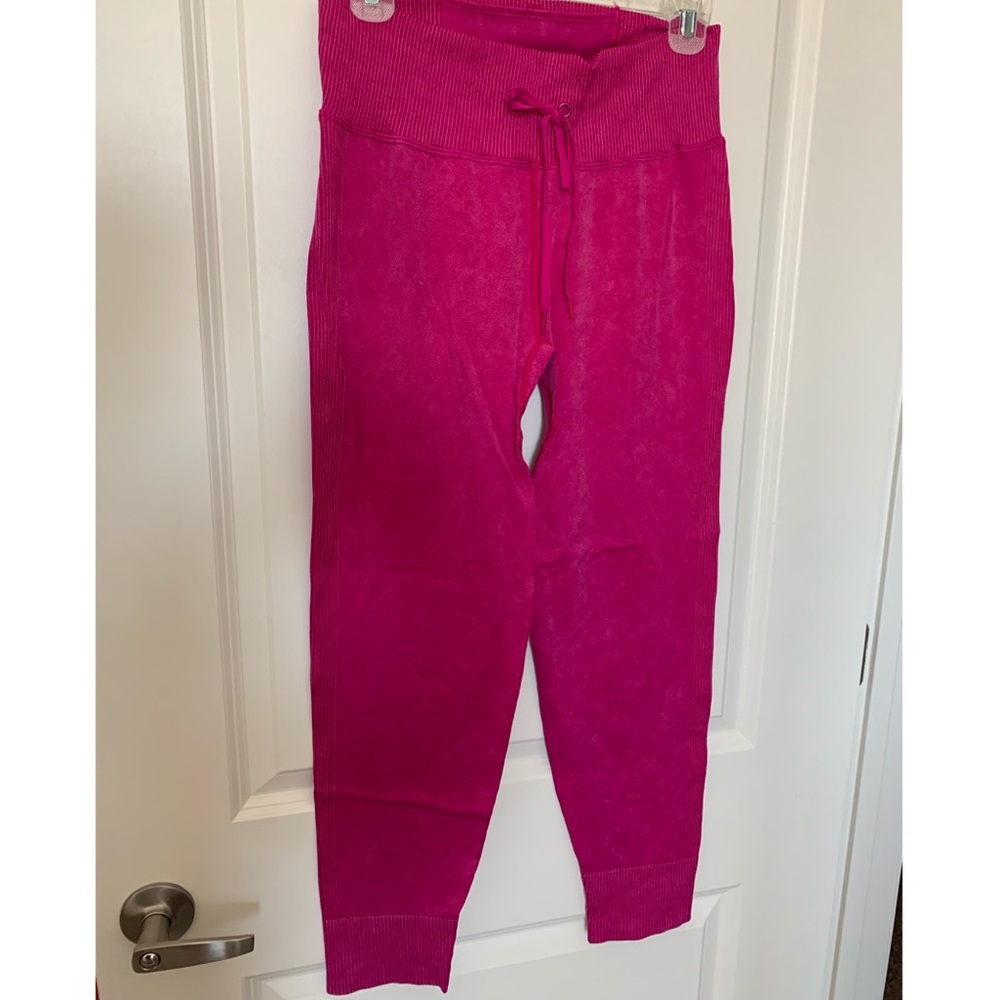 NWT VS Pink Seamless Jogger Legging sz L